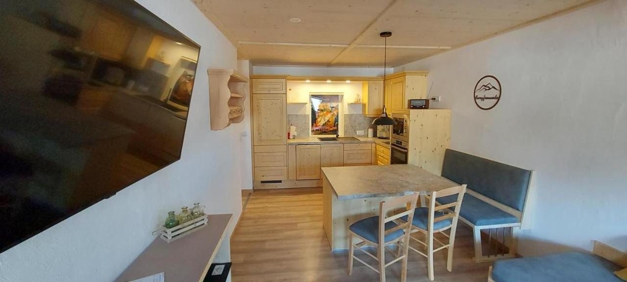 Haus Wibmer มาเทรอี อิน ออสท์ทีโรล ภายนอก รูปภาพ